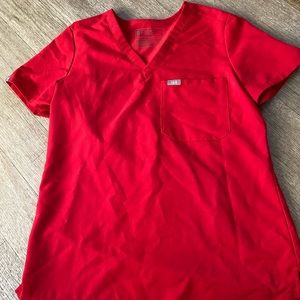 Limited Addition Figs Scrub Top!